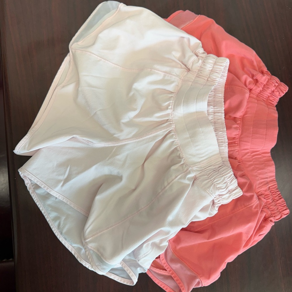 lululemon athletica women’s 2 Athletic Shorts - strawberry milkshake and coral